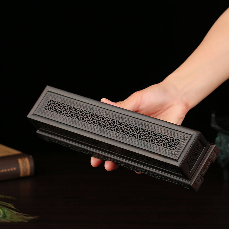 Porte-encens traditionnel en bois