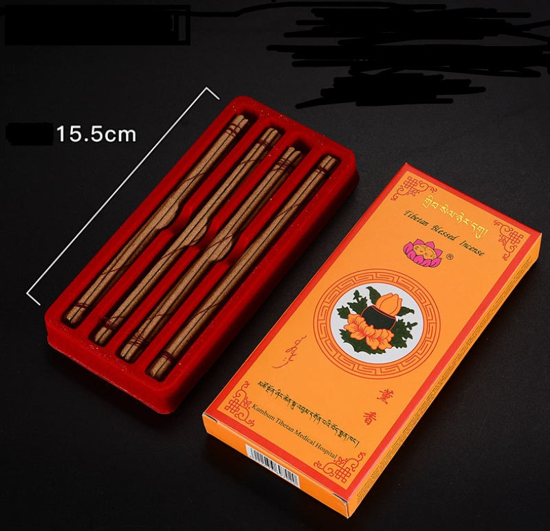 Hand-rolled sandalwood incense | 28 sticks