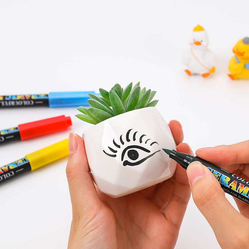 Stylos de peinture pour la décoration de céramique, porcelaine.