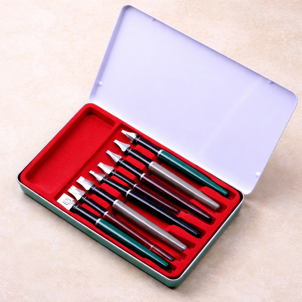 Set of 7 flat nib calligraphy pens – for lettering and structured lines