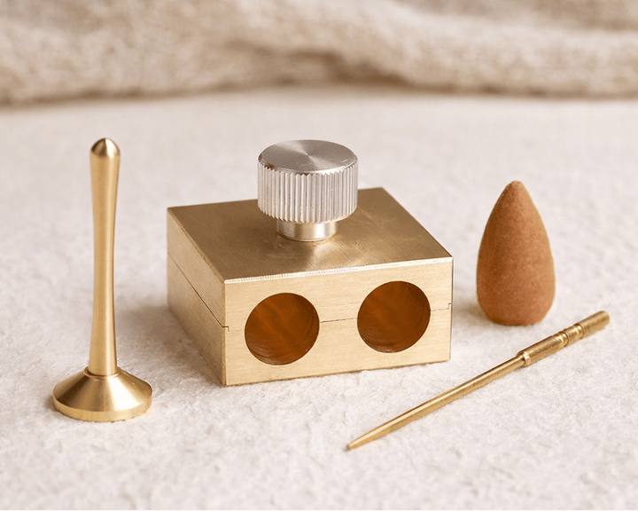 Set de moulage d’encens inversé en cuivre