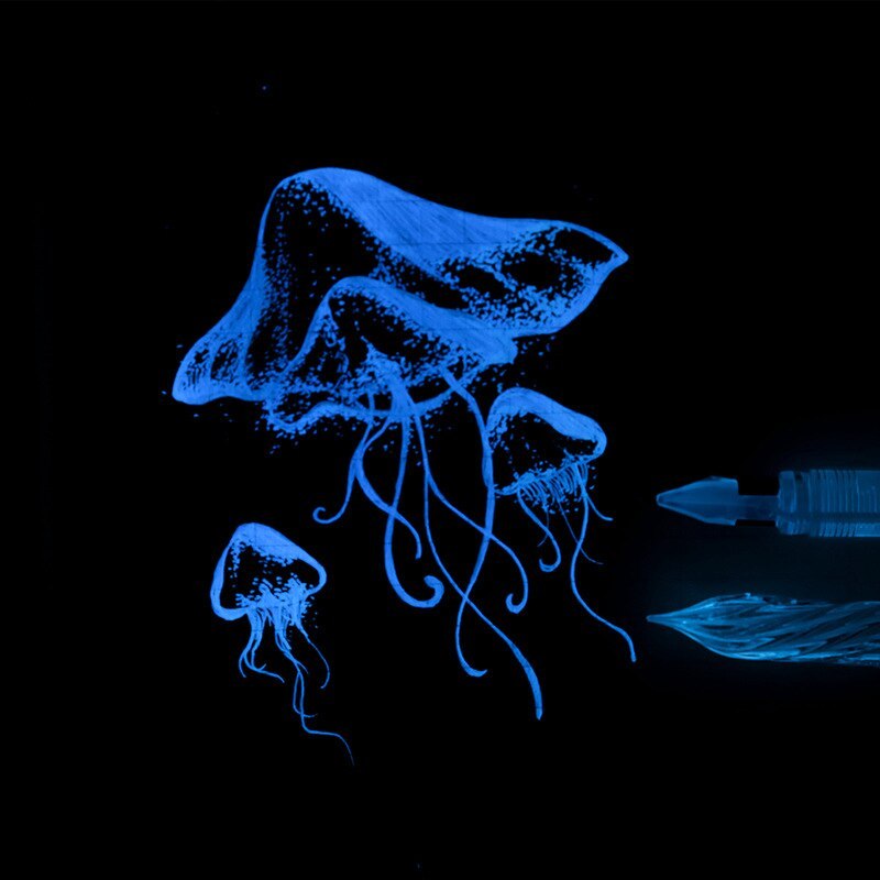 encre transparente sur feuille